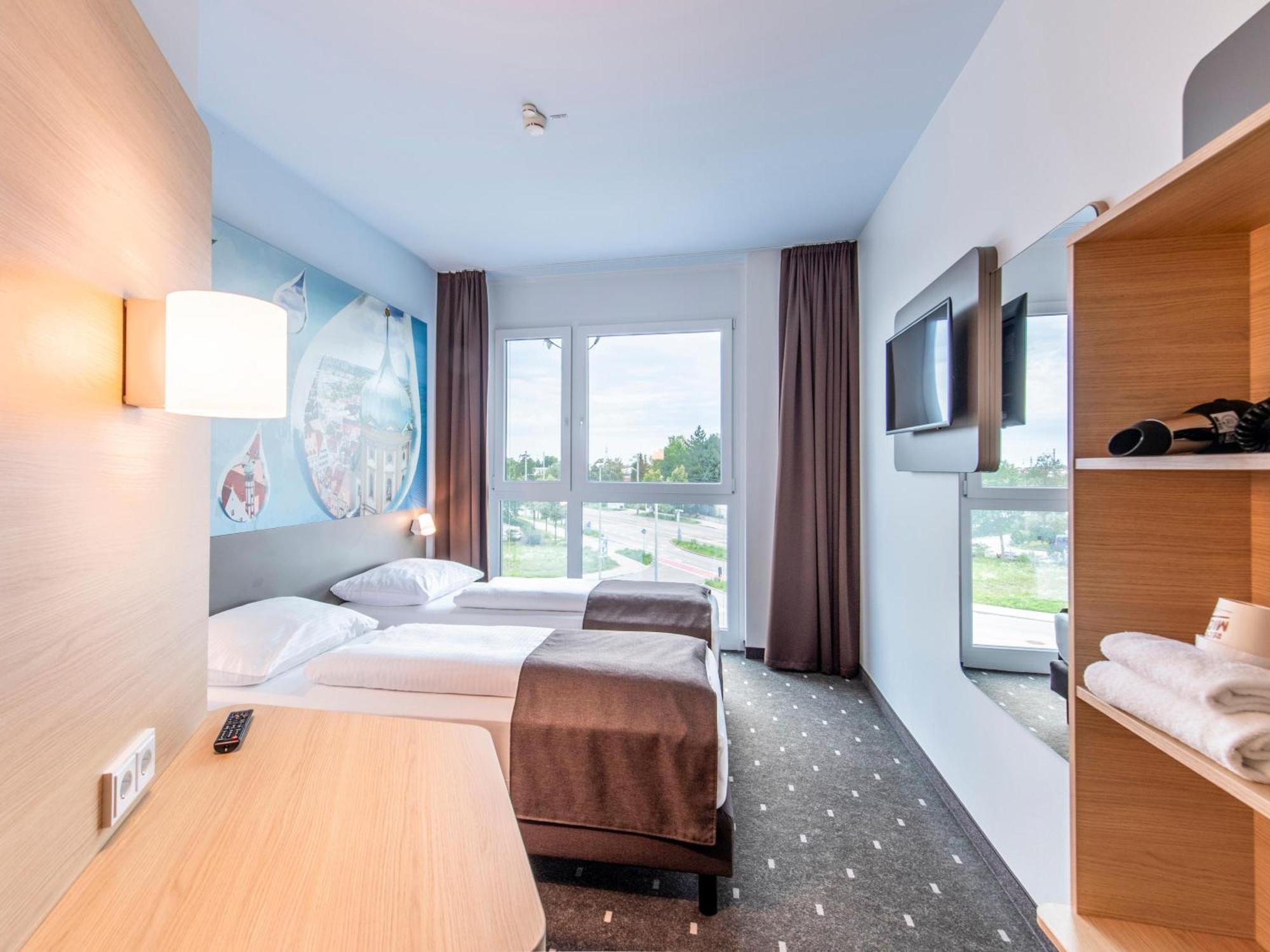 B&B Hotel Augsburg-Nord Εξωτερικό φωτογραφία