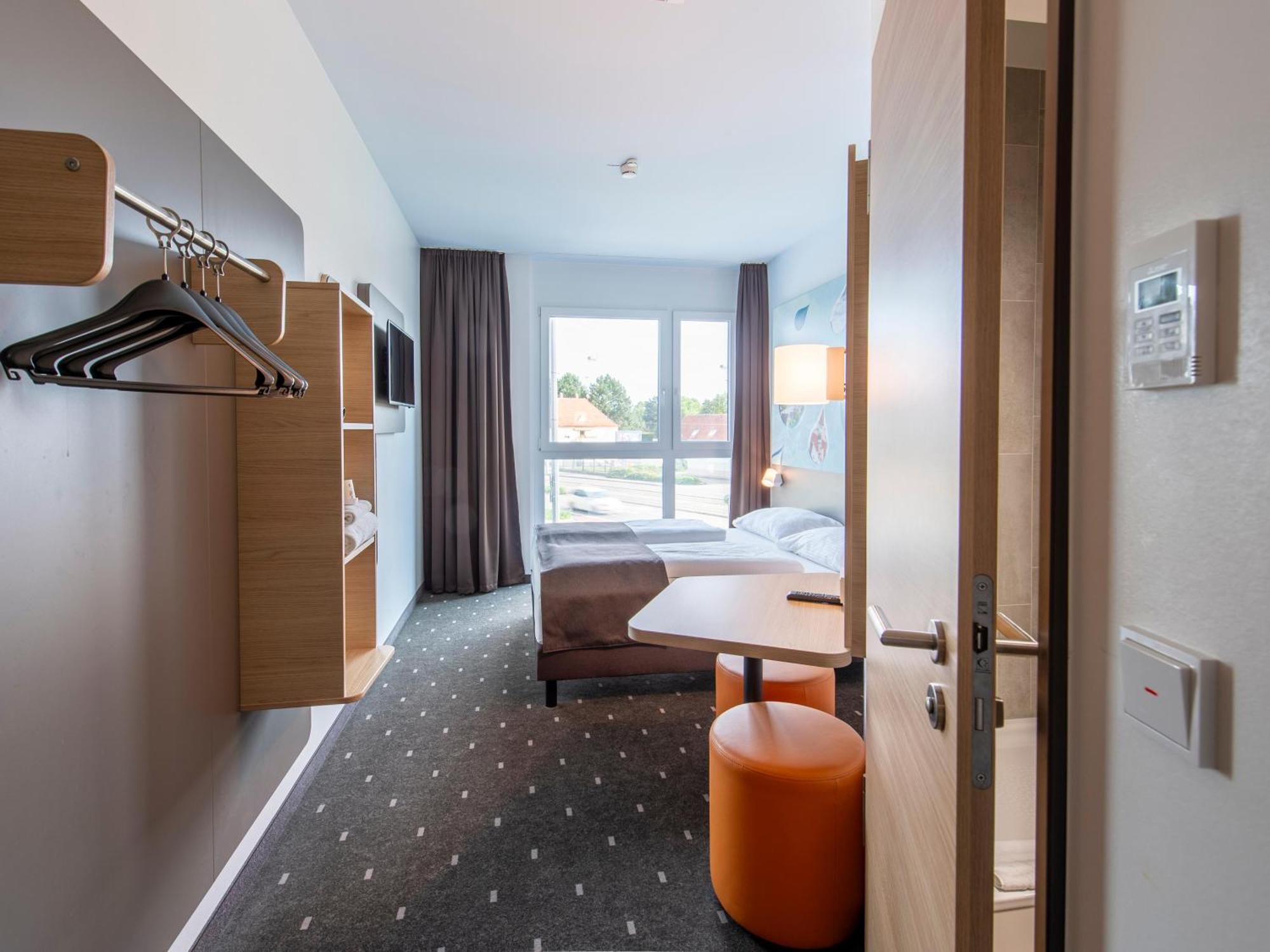 B&B Hotel Augsburg-Nord Εξωτερικό φωτογραφία
